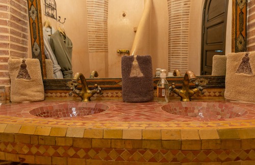Sidi Bou Amar Casa | Riad Les Trois Palmiers El Bacha