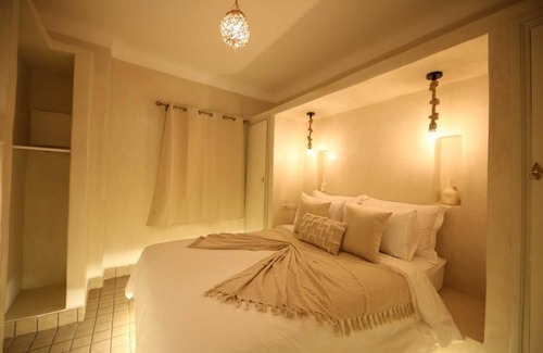 Sidi Abdallah Ghiat Casa | Riad OUM B&B