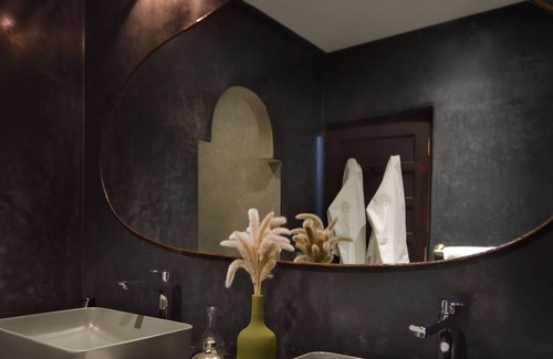 Bab Taghzout Casa | Riad Palau Marrakech