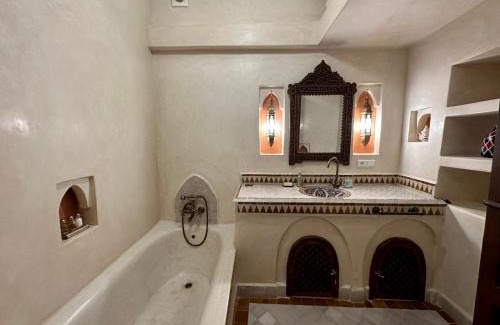 Assouel Cama Y Desayuno | Riad Sakura Marrakech