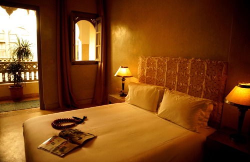 Zaouia Sidi Rhalem Casa | Riad Shama