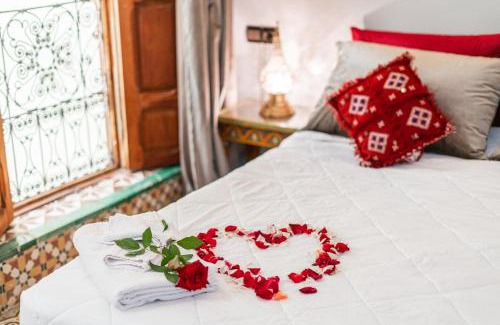 El Mokhifa Cama Y Desayuno | Riad Taj Salma