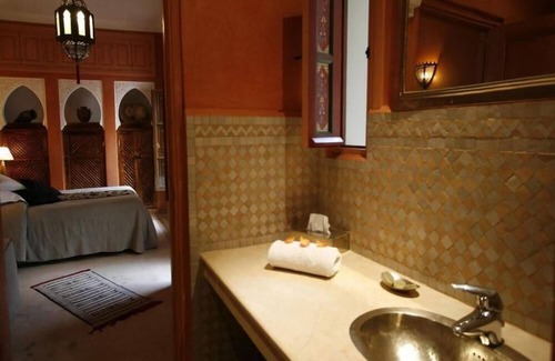 Sidi Ben Slimane El Jazouli Casa | Riad Teranga