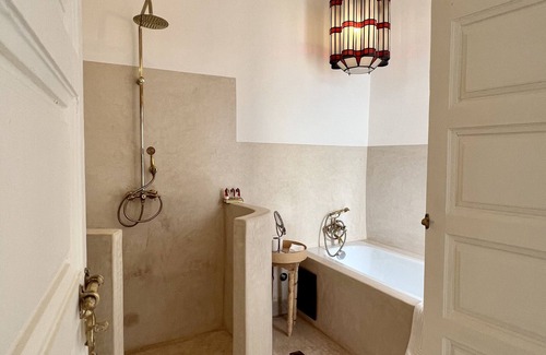 Sidi Bou Amar Casa | Riad Tizwa
