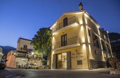 Scala Cama Y Desayuno | Rianna Rooms & Breakfast