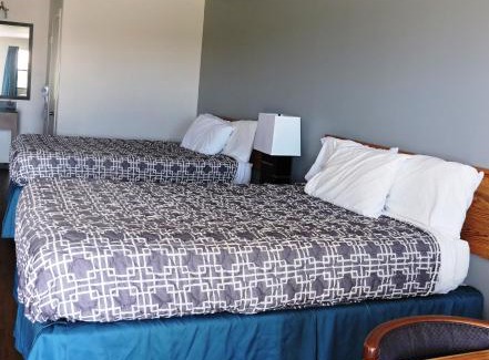 Marfa Hotel | Riata Inn - Marfa