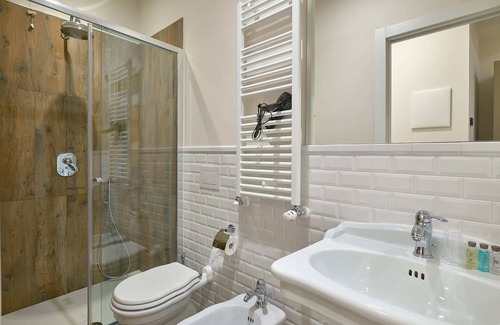 Albenga Casa | RH Ricaroka