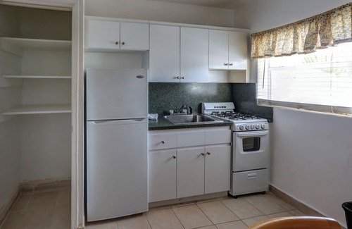 Hallandale Beach Hotel | Richard's Motel Extended Stay