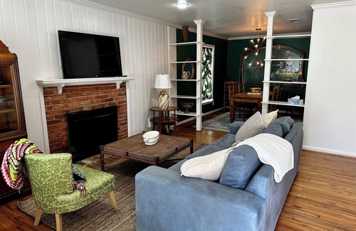 Richardson Casa | Richardson Heights Bungalow