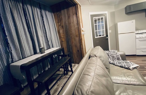 Richland Apartamento | Richland NY/ The Inn Between Suite C