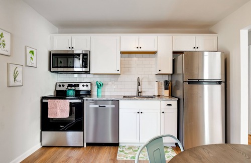 Mosby Casa | Richmond Gem whole house 3 BR fenced yard!