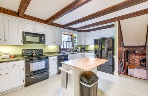North Chesterfield Casa | Richmond Vacation Rental ~ 10 Mi to Downtown!
