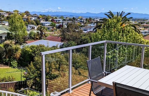 Richmond Casa | Richmond Views - Comfortable & Spacious home!