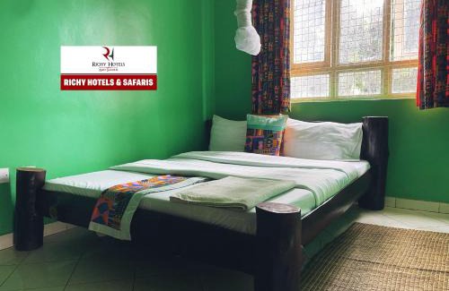 Mbale Hotel | Richy Hotels and Safaris