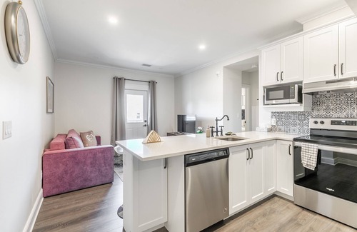 Smiths Falls Apartamento | Rideau 1Bd Apartment Balcony Free Parking