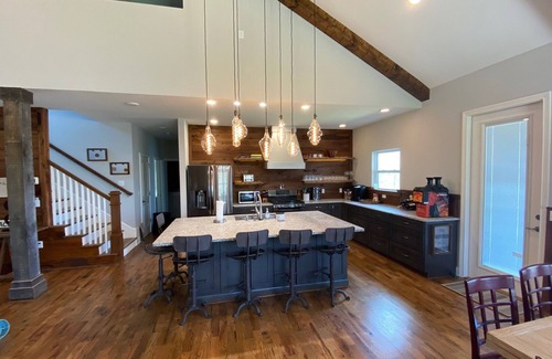 Winona Casa | Rider's Lodge