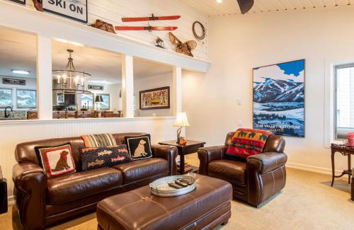 Elkhorn Village Casa | Ridge Condo 2639