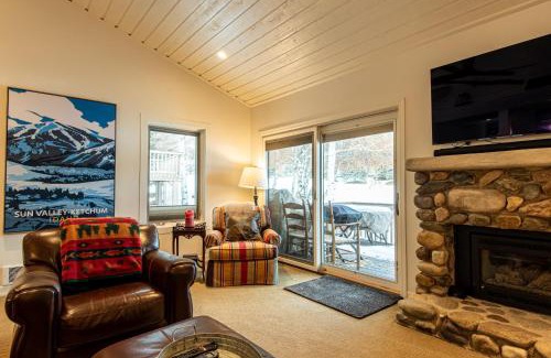 Elkhorn Village Casa | Ridge Condo 2639
