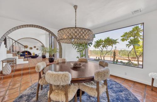 The Mesa Casa | Ridge House - Mountainside and Resort-Class Amenities