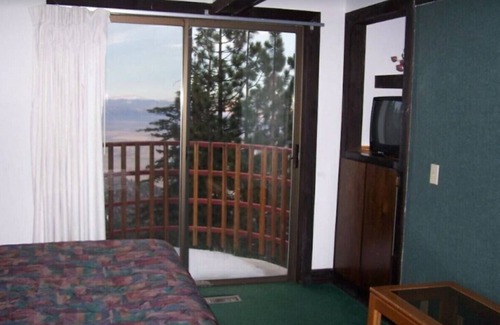 Tahoe Village Complejo | RIDGE SIERRA RESORT C