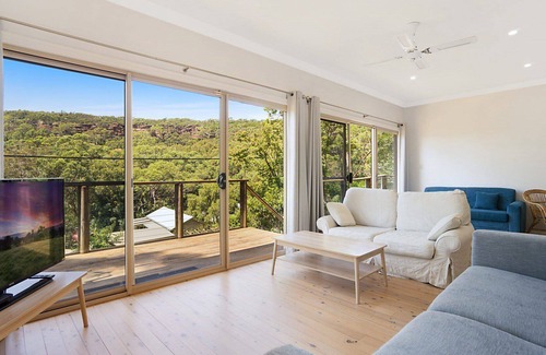 Pretty Beach Central Coast Casa | Ridge View Cottage, TOP NOTCH