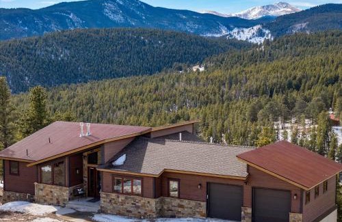 Nederland Casa | Ridge View Retreat - Panoramic Views and Hot Tub
