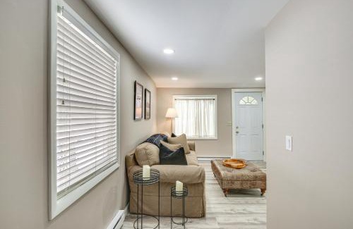 Ridgefield Casa | Ridgefield Cottage Walk to Town and Movie Theater!
