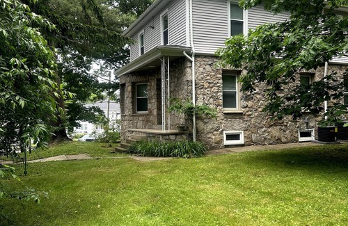 Providence Chalet De Esquí | Ridgeway Avenue Full Home