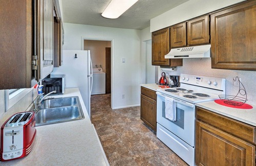 Rigby Apartamento | ¡NUEVO! Cosy Apt w / Deck - ¡15 millas de Idaho Falls!