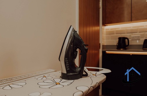 Doncaster Casa | Rigg House - 2 bedroom 2 bathrooms sleeps 6