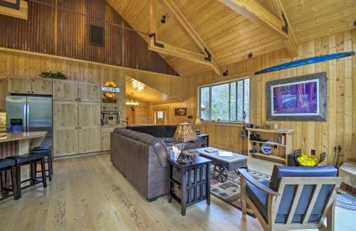Port Angeles Casa | Right Arm Ranch Family Cabin in Port Angeles!