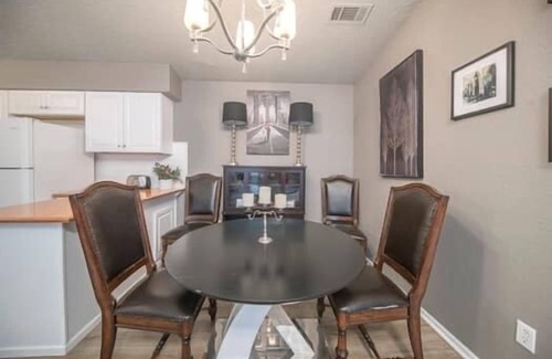 Midland Casa | Right at Home-Uptown Place with gated yard and covered parking