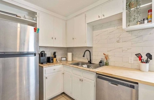 South Salt Lake Casa | Right off i15, Nibley Golf Course, Fits Park