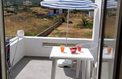 Milatos Beach Apartamento | Right on the beach, panoramic sea view, mountain view, family friendly