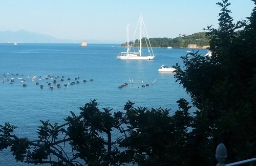 Portovenere Villa | Justo en el mar!Enormes terrazas con vistas al mar.