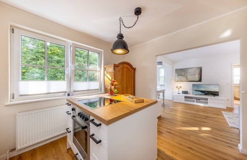 Lauterbach Apartamento | Comfortable vacation apartment Hafenglück with balcony and close to the beach in Putbus