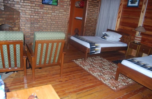 Bwindi Cabina | Rihuja Safari Lodge