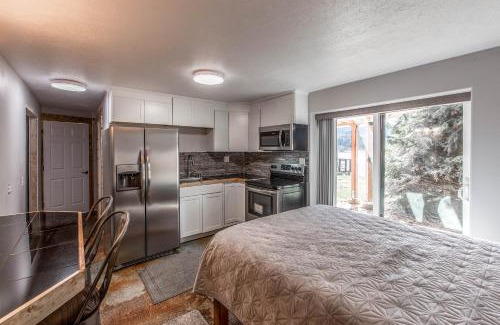 Laclede Casa | Riley Creek