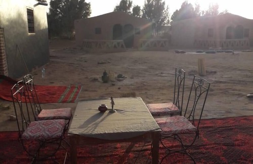 M'Hamid El Ghizlane Alquiler De RV | Rimal Travel