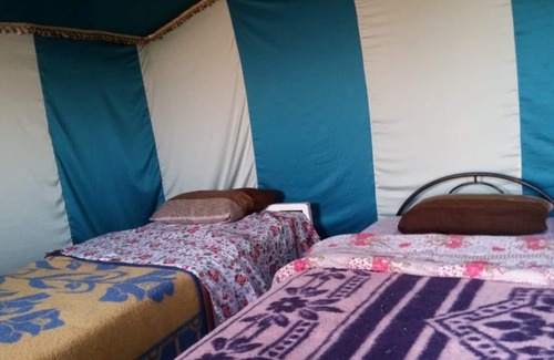 M'Hamid El Ghizlane Alquiler De RV | Rimal Travel