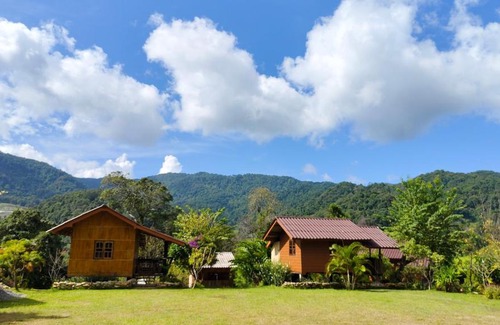 Ban Luang Casa | Rimna Banpark 1 ริมนาบ้านพัก1