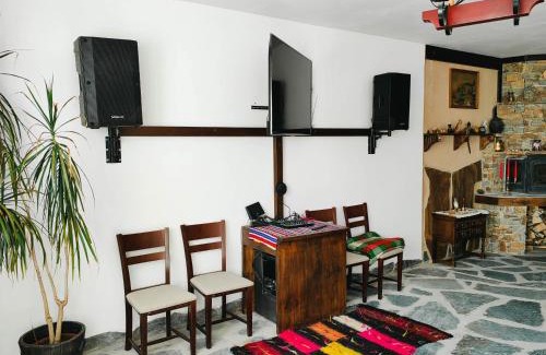 Leshten Casa | Rimovata Kashta Guest House