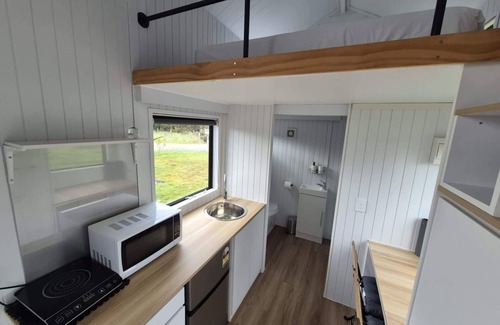 Hokitika Casa | Rimu View 3 by Tiny Away