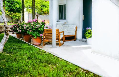Kastel Novi Apartamento | Rina Apartment- with barbecue and free parking