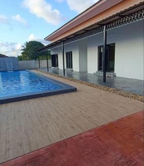Manir Casa | Rina Homestay 2