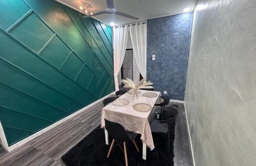 Kota Tinggi District Apartamento | Rina's Homestay