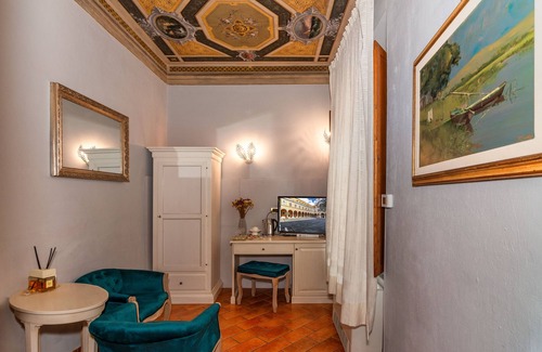 Pisa City Centre Cama Y Desayuno | Rinascimento Bed & Breakfast