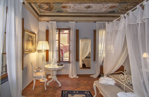 Pisa City Centre Cama Y Desayuno | Rinascimento Bed & Breakfast