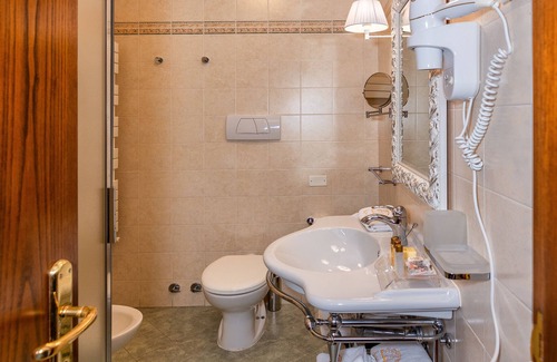 Pisa City Centre Cama Y Desayuno | Rinascimento Bed & Breakfast