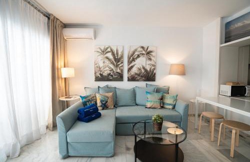 Milla de Oro Apartamento | Rincón del Mar next to the beach 639